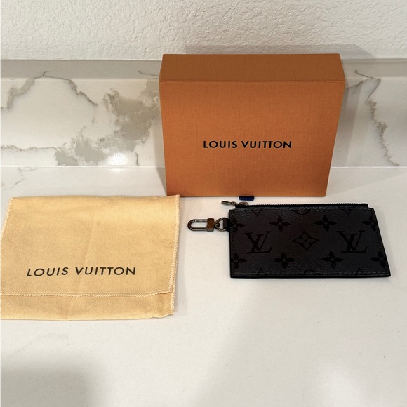 New Louis Vuitton Monogram Eclipse wallet card holder - Picture 3 of 10